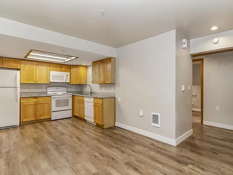 328 91st Ave NE #24 — Photo 22