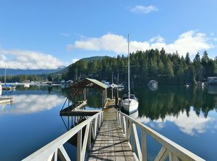 4650 Gerrans Bay Rd, Sunshine Coast, BC V0N 2H1