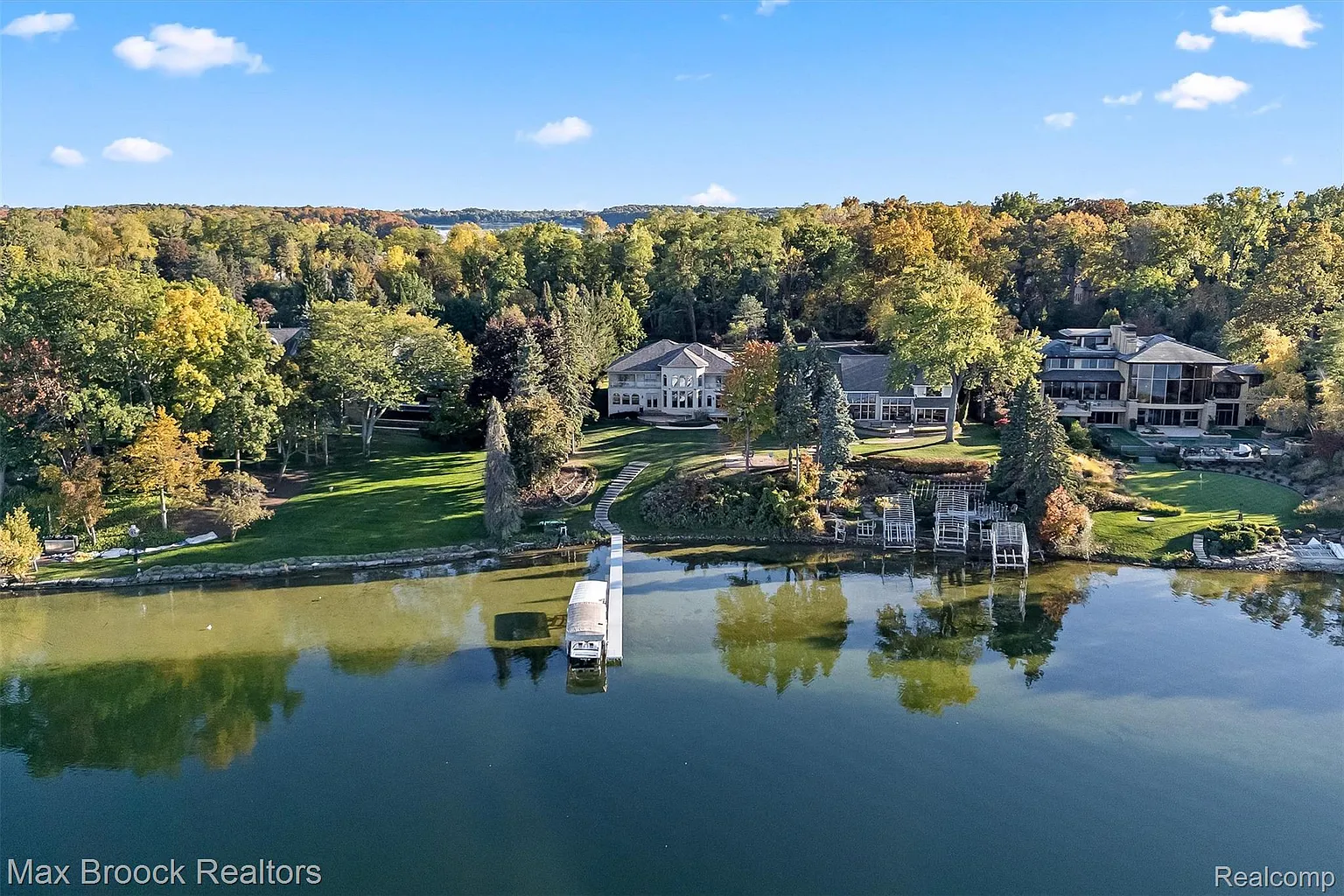 4764 Dow Ridge Rd photo 1