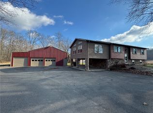 190 Thomas Covered Bridge Rd, Indiana, PA 15701