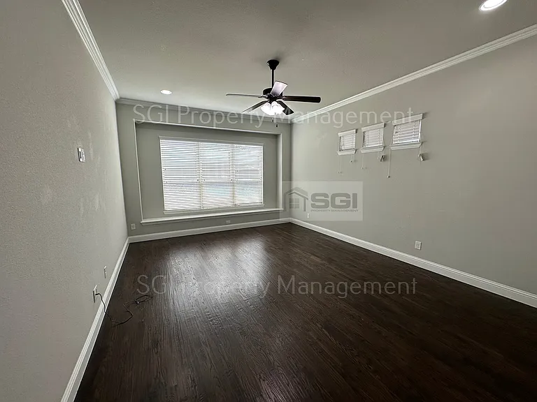 1704 Monahan Dr — Photo 12