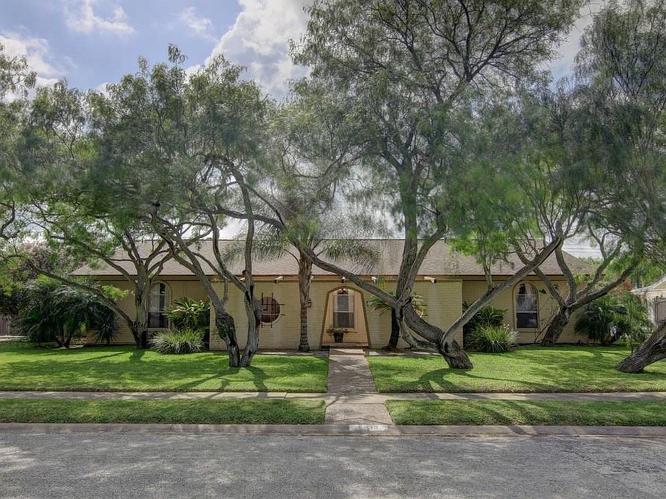 1st image of 6830 Sahara Dr