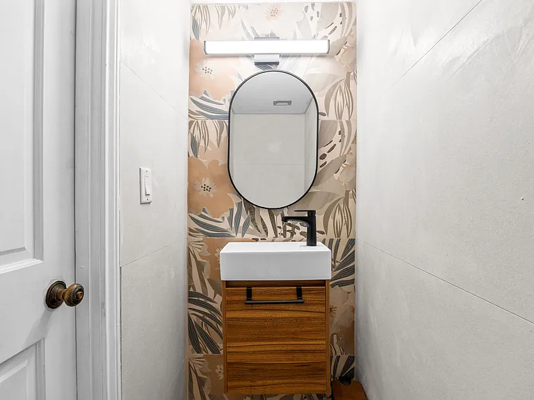 16 Carrian Ct #43 — Photo 16