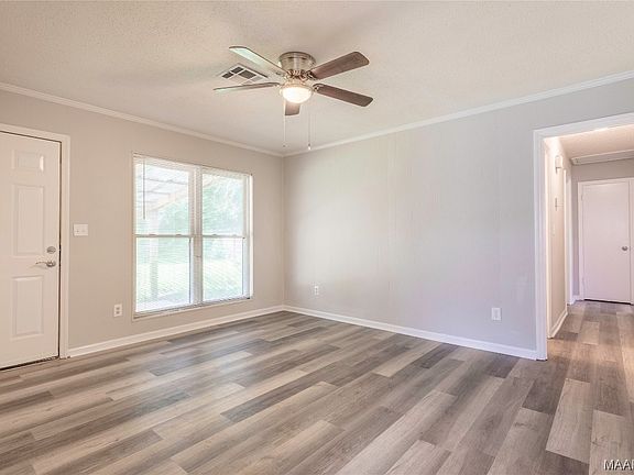 3rd image of 6276 Nature Dr