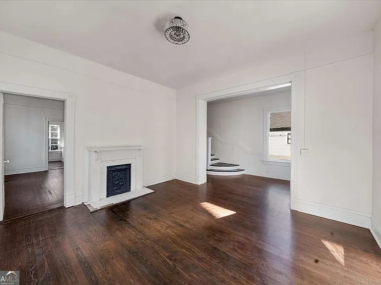 170 Rogers Ave — Photo 6