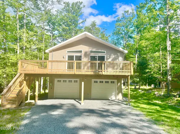 1081 Lakeland Dr, Lake Ariel, PA 18436