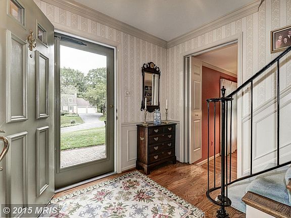 2nd image of 8216 Buckspark Ln W