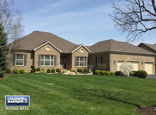 550 Clover Dr, Algonquin, IL 60102