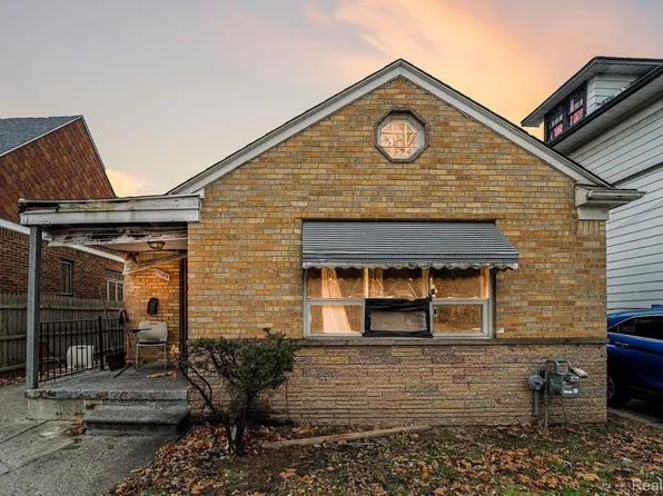 17195 Washburn St, Detroit, MI 48221