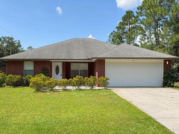 3011 N 38th Ave, Milton, FL 32583