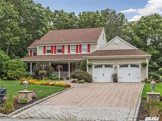 1st image of 17 Shelter Harbor Ct