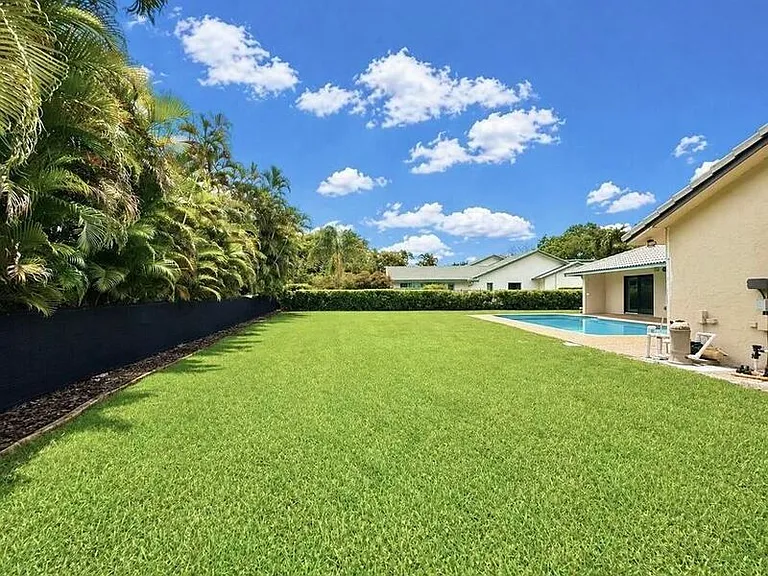 4823 NW 91st Way — Photo 39