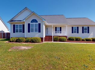 100 Hampton Ln, Princeton, NC 27569