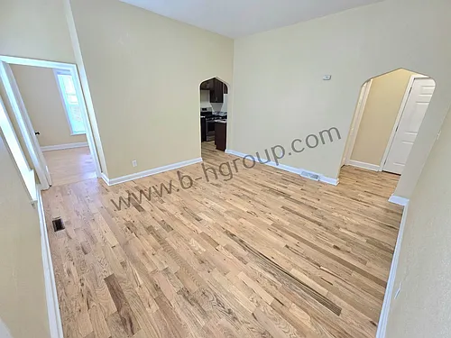 5714 7th Ave Photo 1