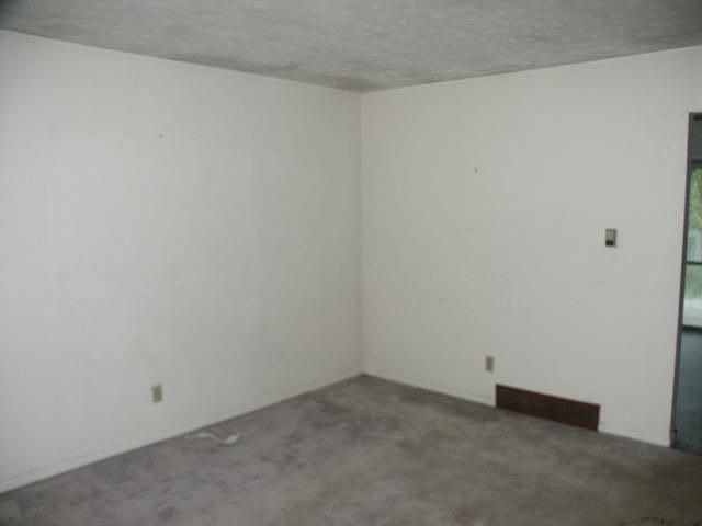 2nd image of 3148 Pine Valley Rd