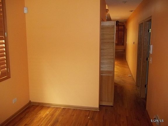3rd image of 11333 S Longwood Dr APT 3