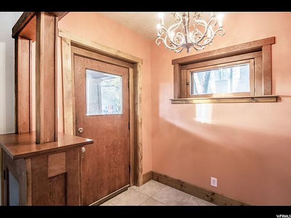 2nd image of 542 N Grant St