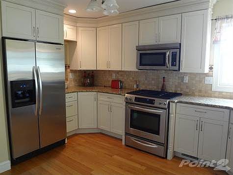 Kitchen  Granite Counters