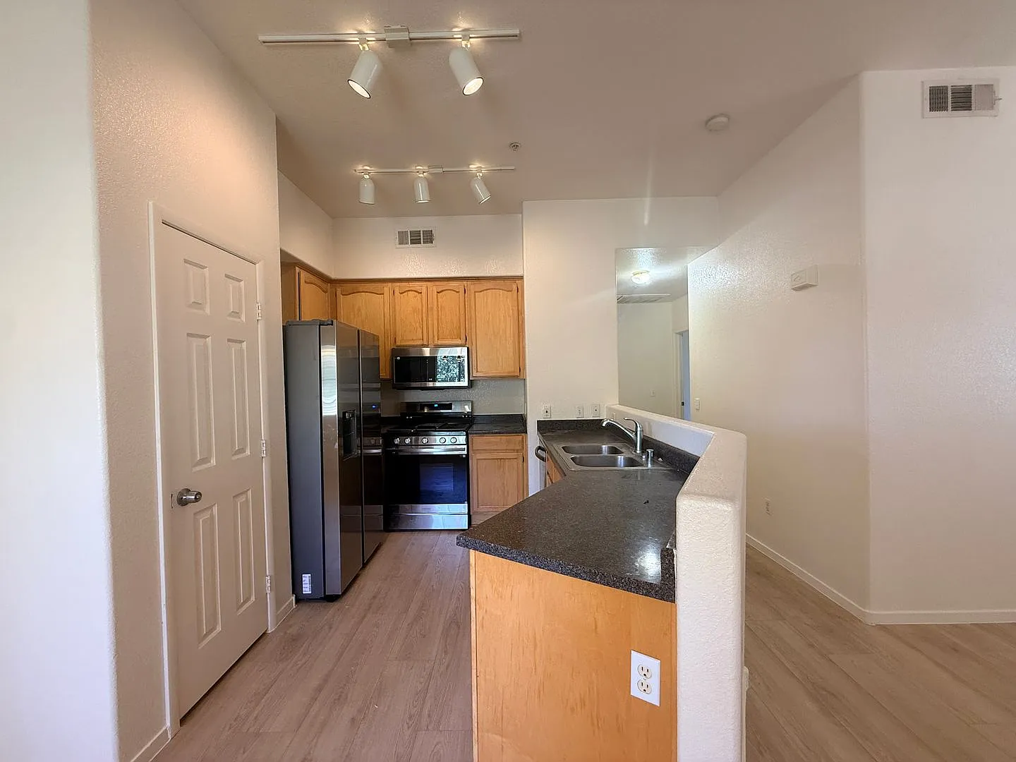 Beautifully Renovated 3-Bedroom Home Move-In Ready! — Photo 2