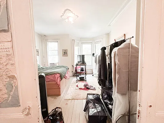 Rented by Ulas Real Estates Inc | media 24