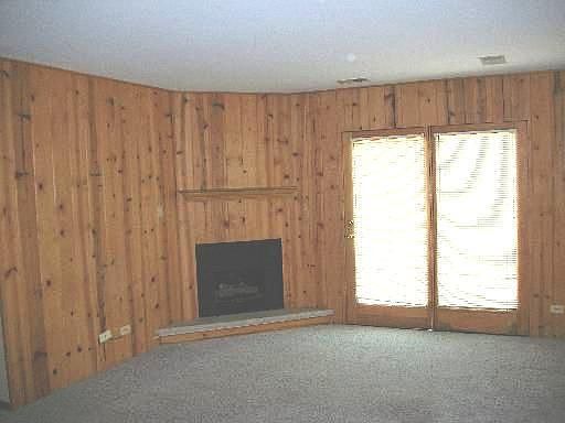 4th image of 410 S Frontenac St 3 #3
