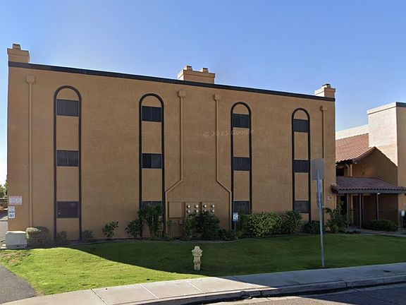 2nd image of 1831 W Mulberry Drive #241