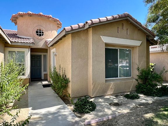 3rd image of 81380 Avenida Esmeralda