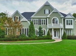 45 N Mill St, Hopkinton, MA 01748