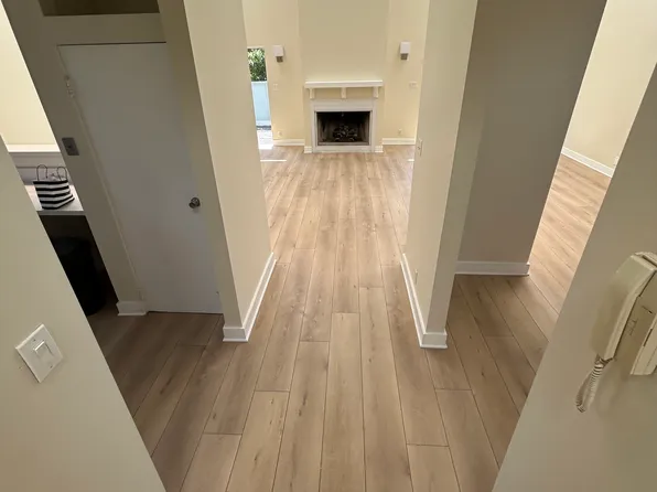 678 Westminster Ave APT 1, Venice, CA 90291