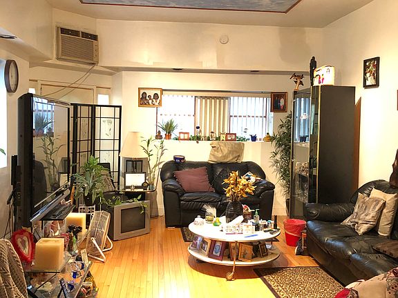 4th image of 6040 Montague St