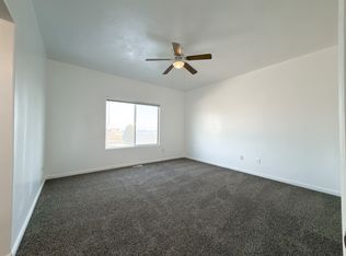 8742 N Jefferson Dr, Eagle Mountain, UT 84005