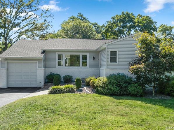 8 Pine Hill Rd