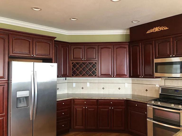 4334 Vineyard Ter — Photo 4