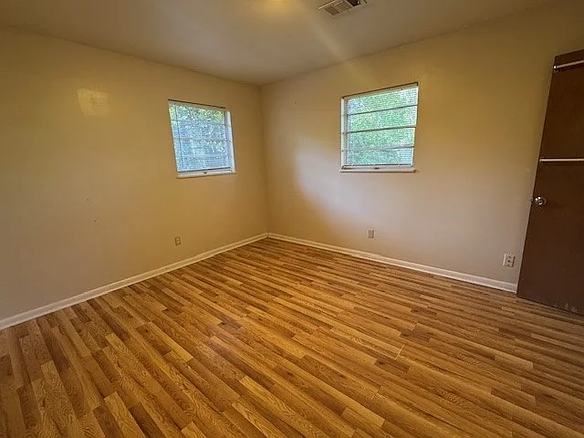 146 Anderson Dr — Photo 11