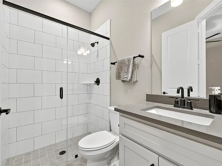 468 Harvest Moon Dr — Photo 18