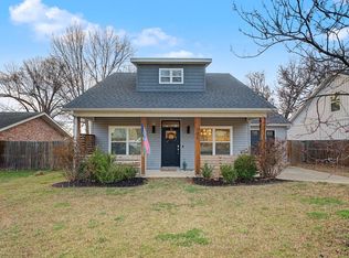705 S Dockery Ln, Fayetteville, AR 72701