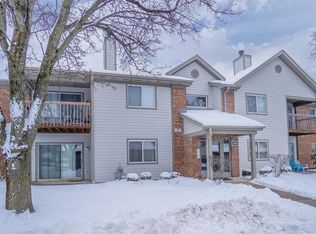 8846 Eagleview Dr APT 1, West Chester, OH