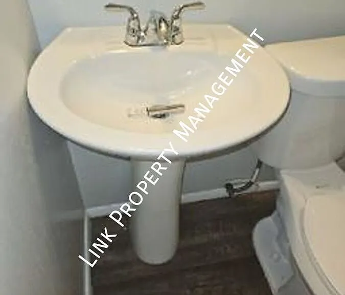 1640 Keeble St — Photo 21