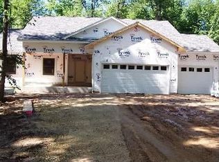 578 Boundary Rd, Hudson, WI 54016