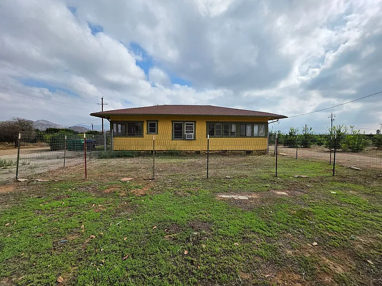 35793 Millwood Dr — Photo 12