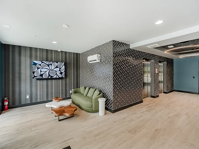Overture at Proscenium Apartments — Photo 30