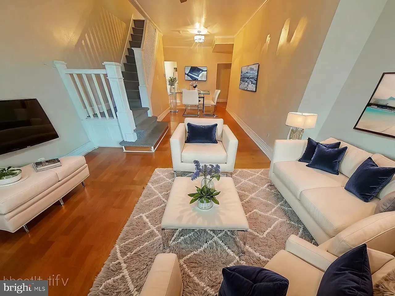 3 bed, 1350 sqft, $1,475 — Photo 1