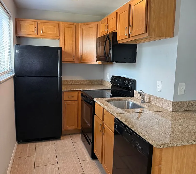 2955 Madison