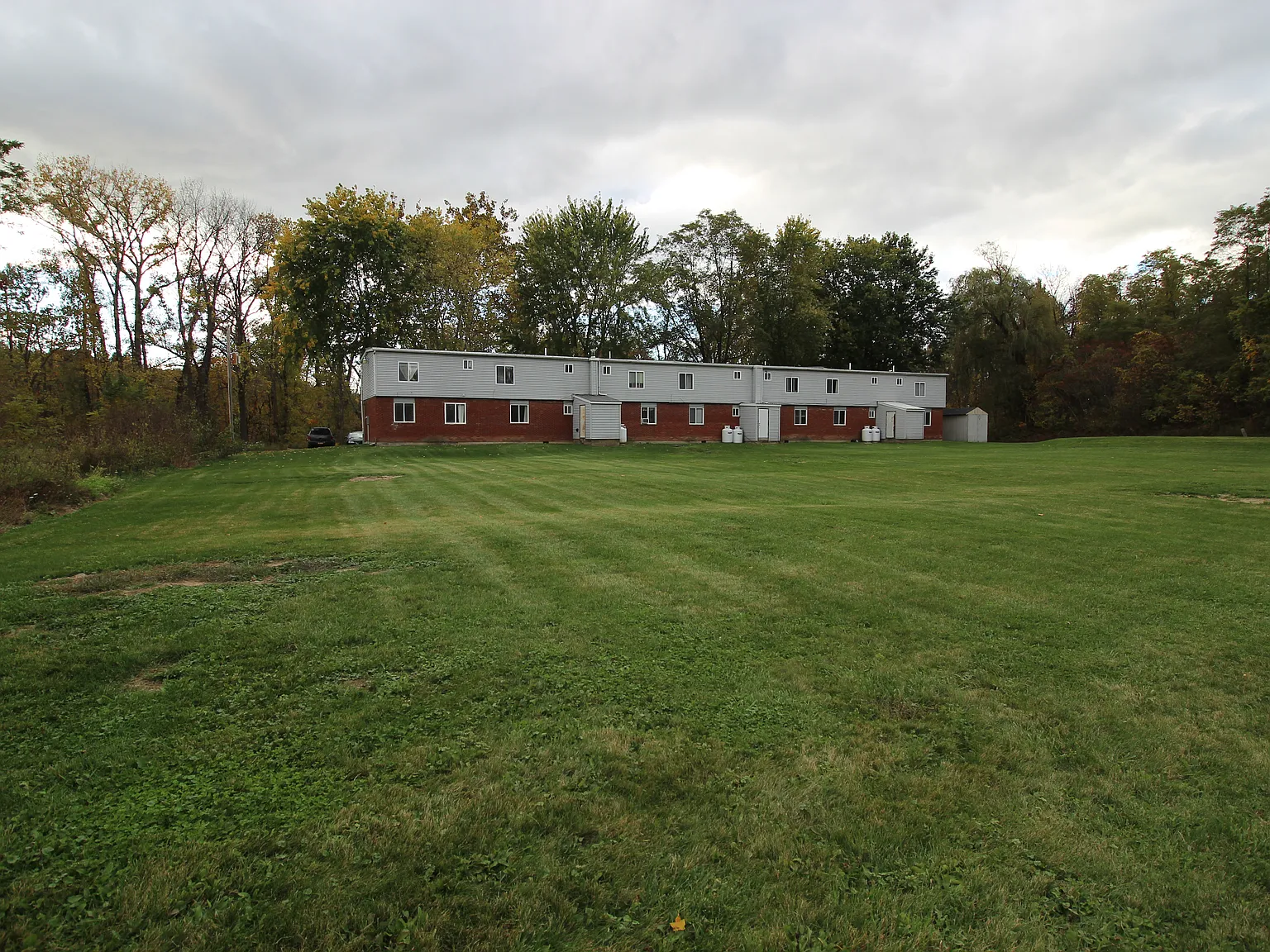1 bed, 800 sqft, $1,095 — Photo 2