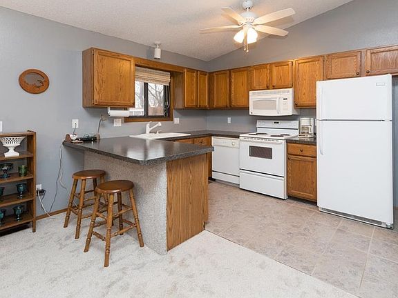 5th image of 9104 Valdez Dr