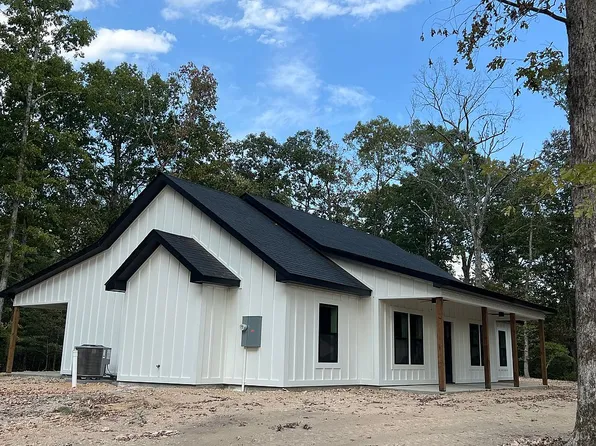 1845 Cave Creek Rd, Batesville, AR 72501