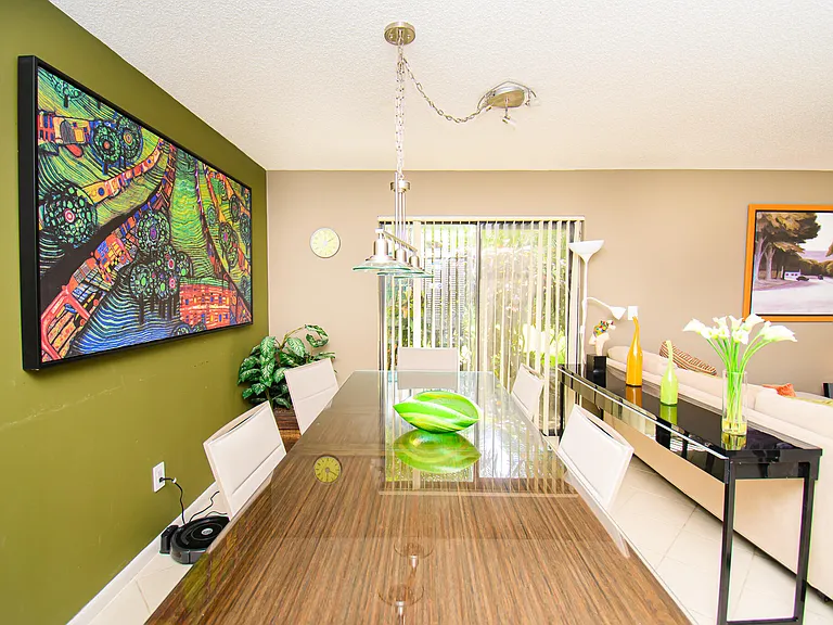 8334 Cypress Ln #1A — Photo 9