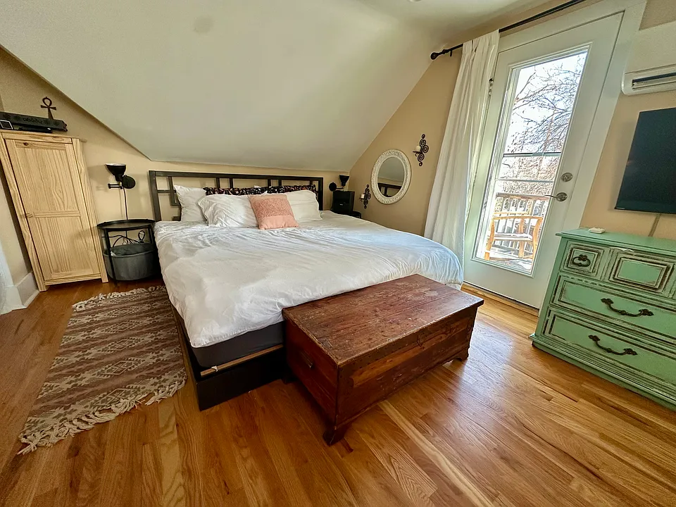 King size bed in upstairs bedroom