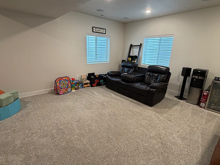 8053 Yellowleaf Pl — Photo 33