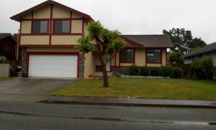 1st image of 2119 Willow Dr